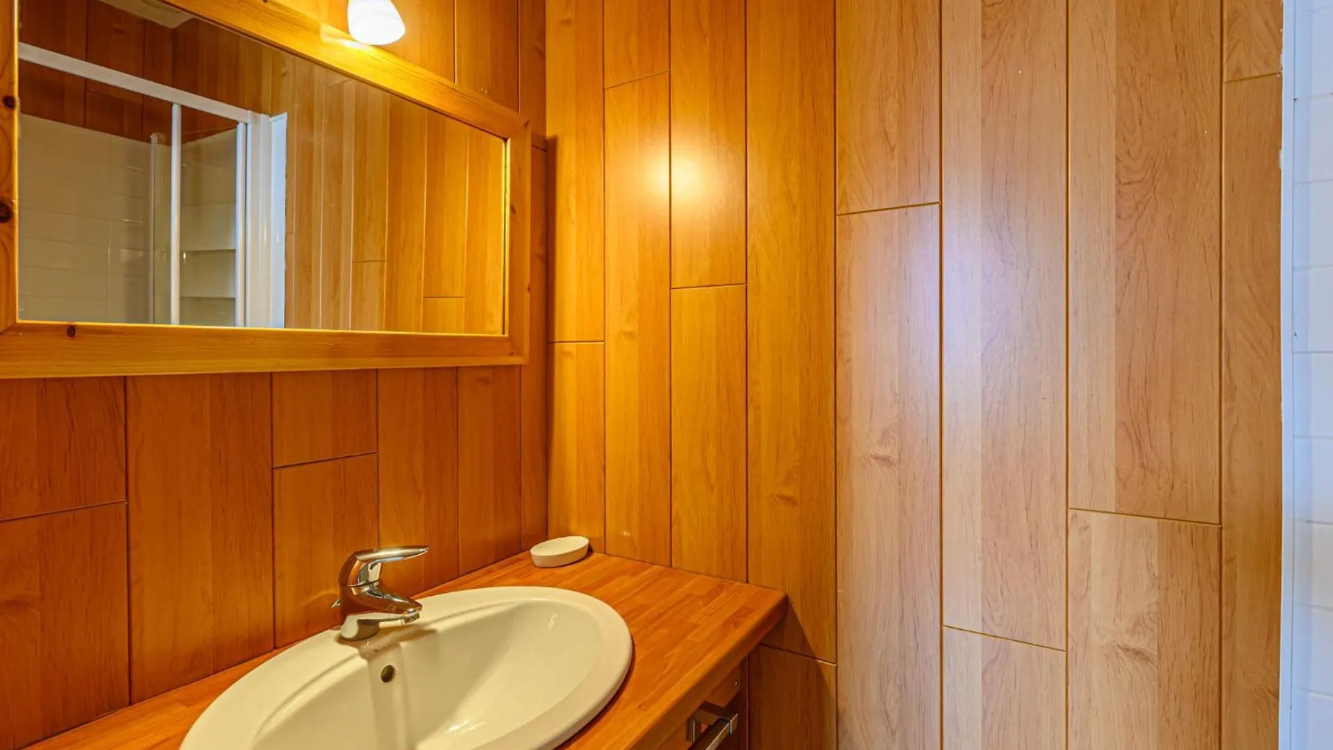 Holiday Home Maison Du Port By Interhome Locmariaquer